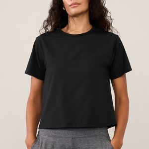 NWT Athleta black essential t, size XS.